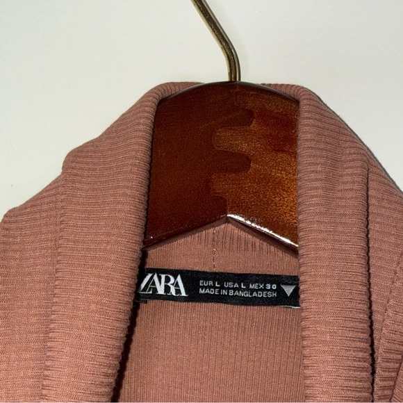 Zara Ribbed Turtleneck Sleeveless Tank Top - Picture 4 of 5